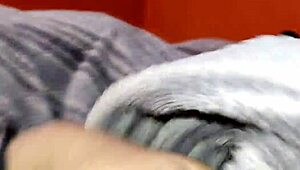 stepmom and stepson sharing bed turns into hot shaved pussy sex 😈💦