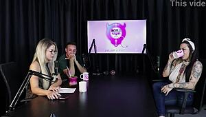 gosta de boquete babado?? agora leva gangbang reverso com fetiches loucos lexi mallet sheer red 🔥💦👯‍♀️