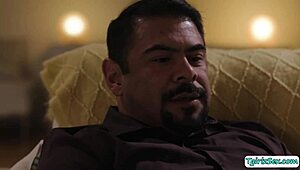 yo check out transsexual melanie brooks deepthroatin then fuckin that dude bareback