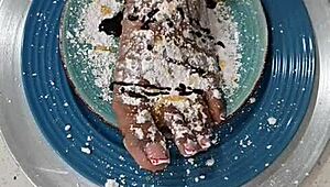 wanna bone these tasty black feet?