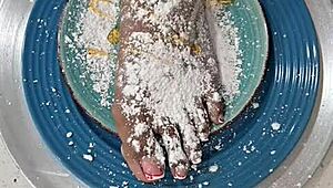 wanna bone these tasty black feet?