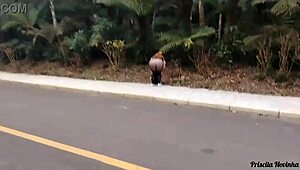 Priscila jalan di jalan pake rok tembus pandang tanpa celana dalam flash tetek gede alami