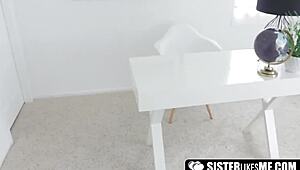 whoa kylie, stepbro's cock finally satisfies your shaved pussy riding lust 😍💦🔥