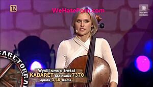 violinists' live show flashes upskirt panties oops moments