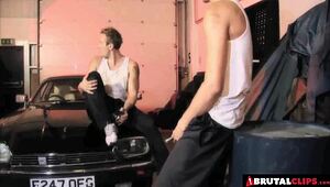 Sexy Latina Isabella Leay Craves Cum-Filled MFM Threesome Assault