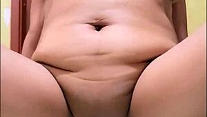 latina teen fingers squirting pussy clit till creamy explosion 💦🔥