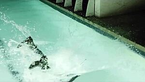 EMO GOTH GIRLS KISS IN PANTYHOSE HEAT