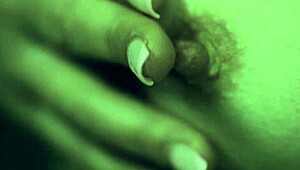 elizamars sensually explores her vintage body in softcore solo