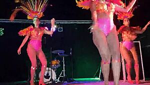 Big Ass Shaking in Tight Pantyhose Stockings and Leggings Samba Style