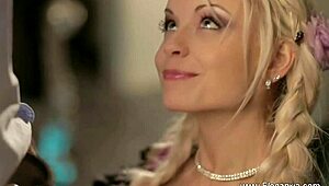 خادمة ميلف ألمانية جميلة تنزف الزب بمص فم خبير وإيديجوب