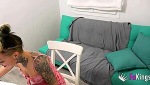 i'm lady medusa gonna fuck tutor with this body who resists?