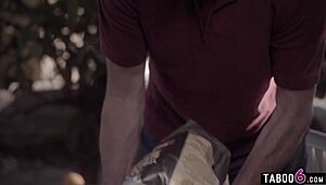 Step mom syren de mer licks teen gf nikki sweet pussy in family home movie threesome