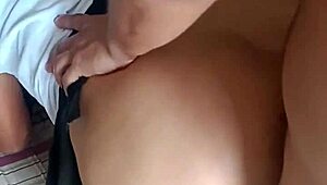 Reafirmando las tripas calientes de pamela castillo en mi habitacion hardcore!