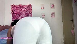 ugh my curvy ass farts loud in these tight shorts