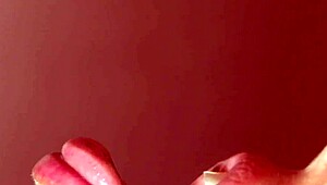 Japanese babe gulps hot cumshot 😍💦