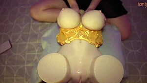 whoa threesome pov with this perfect curvy milf fuck doll 😍 wet pussy pounding!!