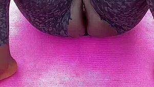 Ebony Milf Flashes Gaping Wet Pussy in Morning Workout