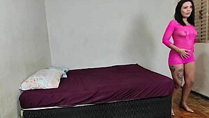 backstage squirting frenzy with hot wet babes