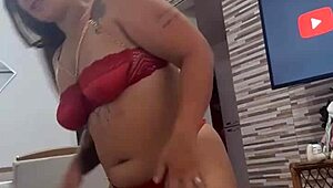 dancing huge ass shakes wildly on tik tok live