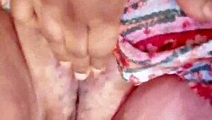 Sundaydogood614 films tight homemade pussy play update April 23