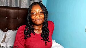 Casting 9ja girl fingers pussy hard dildo masturbate 😩💦🔥