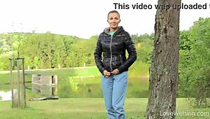 imagine susie letting loose outdoors in public softcore