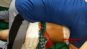 After kissing devar bhabhi enjoys wild chudai fun together! 😘🍆💦