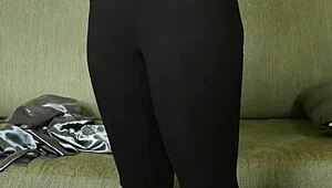 hazel ash's shiny yoga leggings photoshoot... wanna rip them off?