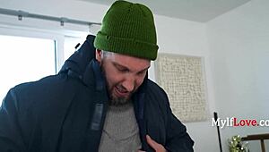 I offered Quinton James a shower, he slammed his massive tower in me