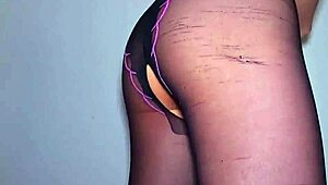 Hairy Stepdaughter in Pantyhose Seduces Stepdaddy Double Cum Fetish