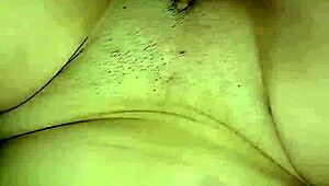 vecina infiel gime sin parar mientras la cojo duro en su pussy y ass... que rico