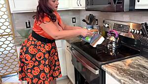 Oh Man That Helluva Halloween With Hairy BBW Rimjob And Creampie Feast