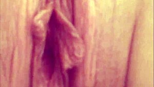 she spills her sexy goddess piss straight from that hot pussy for worship