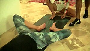 Introducing Hubby to Swingers Who Massage and Fuck Me at Wedding