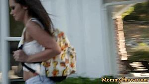 tattooed teen babe grinds pussy on stepmom in hot tribbing