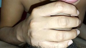 Isteri kawan hadiah punggung ketat hari jadi creampie anal pertama