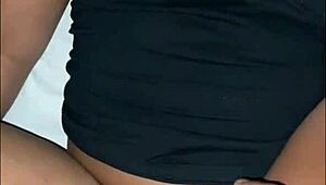 Kolkata college babe rides monster cock doggystyle in viral leak