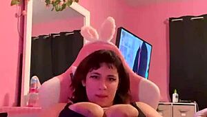 bbw solo fingers wet pussy tugs fat tits pinches huge nipples