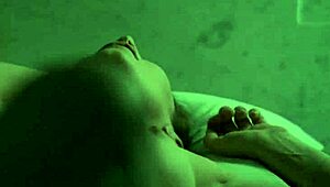 anna friel goes full lesbian in steamy girlfriend experience scene