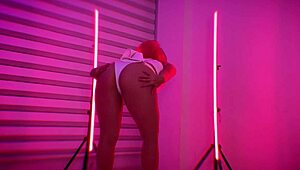 colombian dancer shakes ass seductively just for cold hard cash 💃💰