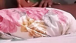 en-chan spreads pussy for three fingers fingering technique part 3