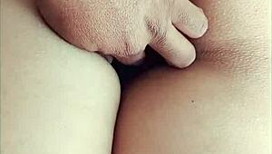 mi ex me toca hasta empinarme y cogerme duro de perrito en casero 🔥