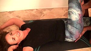 Introducing Hubby to Swingers Who Massage and Fuck Me at Wedding