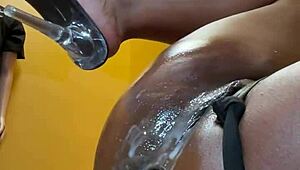 wanna see this ebony milf cream on pussy and anal fuck machine?