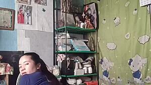 i love this petite asian babe shaking her tight narrow ass