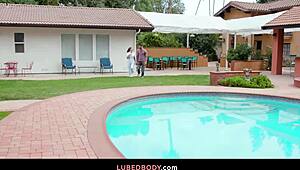 Curvaceous bella blu massages client deeply in wellness complex high definition