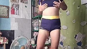 i love this petite asian babe shaking her tight narrow ass