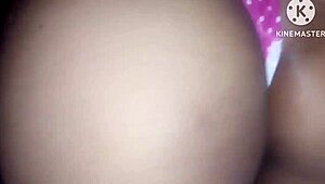 Meu Marido Devora A Amiga Dele Com Fome Insaciável Ao Ar Livre