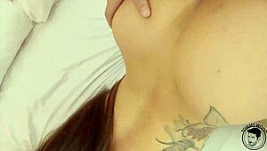 Whoa! Two hunks drill skinny hot wife's pussy doggystyle and missionary relentlessly!