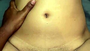 Delivery boy trades parcel for curvy indian's wild ride